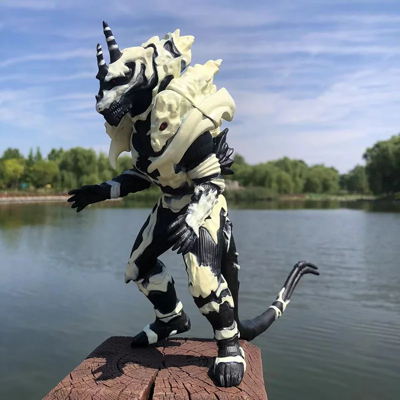 アニメ映画ゴジラシリーズアクションフィギュア皇帝ギドラ VS - Model Kit Vs Action Figure のレビューと価格