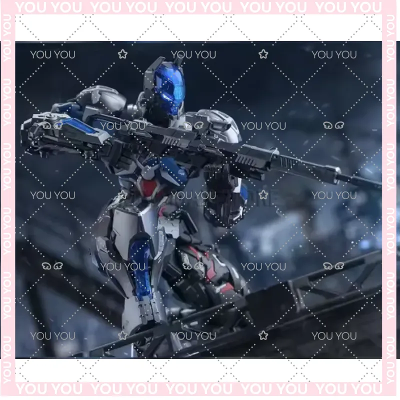 組み立て可能なバットマン アーカムナイト デュアルバージョン - Model Kit Hemoxian のレビューと価格