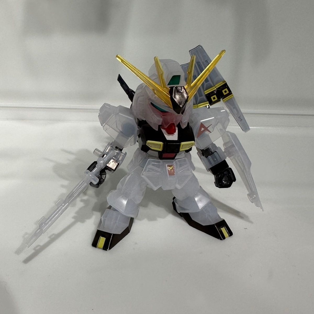 バンダイ BB ウォリアー SD ヌーガンダム vs サザビ - Model Kit Vs Action Figure のレビューと価格